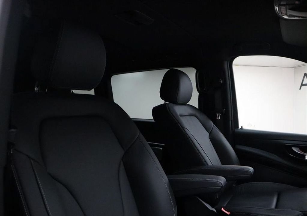 Mercedes-Benz V-Класс, 2024 год, 13 750 000 рублей, 11 фотография