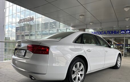 Audi A8, 2012 год, 1 190 000 рублей, 5 фотография