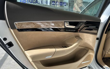Audi A8, 2012 год, 1 190 000 рублей, 14 фотография