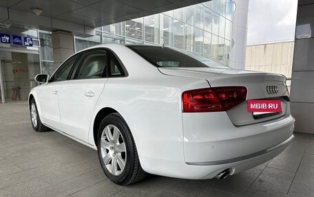 Audi A8, 2012 год, 1 190 000 рублей, 7 фотография