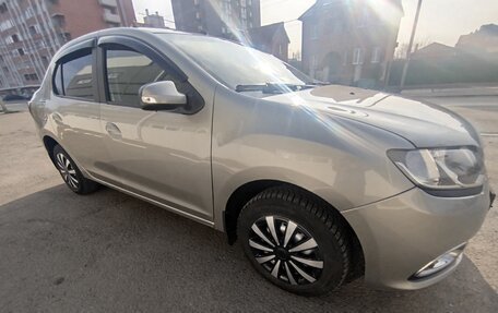 Renault Logan II, 2017 год, 960 000 рублей, 3 фотография