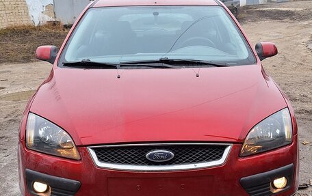 Ford Focus II рестайлинг, 2005 год, 440 000 рублей, 1 фотография