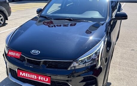 KIA Rio IV, 2021 год, 2 100 000 рублей, 1 фотография