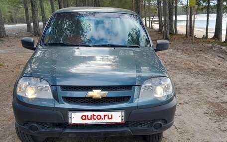 Chevrolet Niva I рестайлинг, 2017 год, 740 000 рублей, 7 фотография
