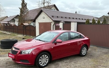 Chevrolet Cruze II, 2011 год, 830 000 рублей, 1 фотография