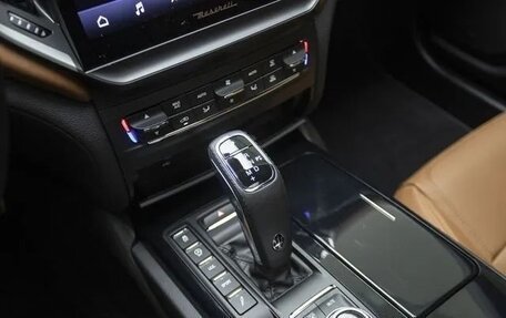 Maserati Ghibli, 2022 год, 7 350 000 рублей, 16 фотография