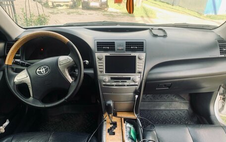 Toyota Camry, 2007 год, 970 000 рублей, 13 фотография