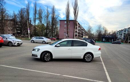 Volkswagen Passat B7, 2012 год, 1 240 000 рублей, 3 фотография