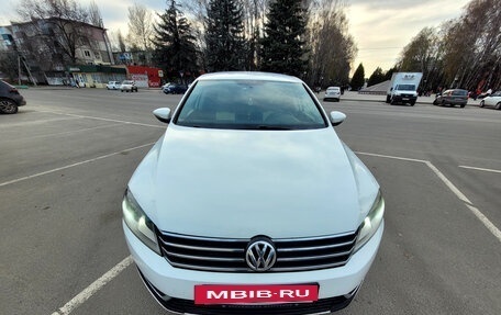 Volkswagen Passat B7, 2012 год, 1 240 000 рублей, 7 фотография