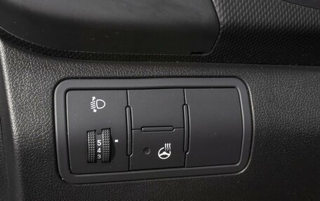 Hyundai Solaris II рестайлинг, 2015 год, 1 250 000 рублей, 18 фотография