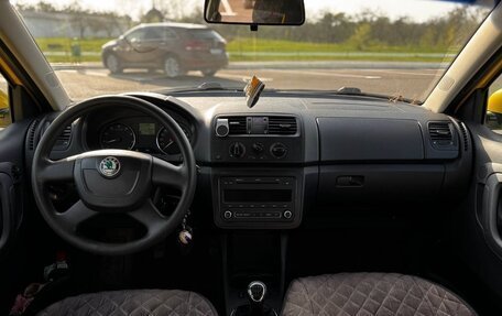 Skoda Fabia II, 2010 год, 640 000 рублей, 9 фотография
