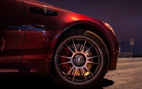 BMW M5, 2005 год, 3 900 000 рублей, 4 фотография