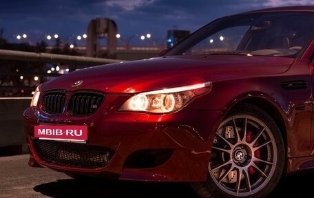 BMW M5, 2005 год, 3 900 000 рублей, 3 фотография