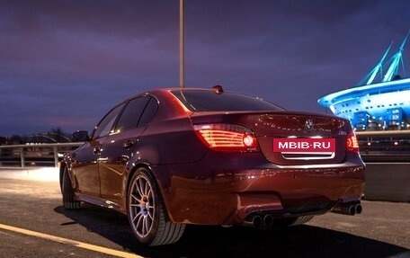 BMW M5, 2005 год, 3 900 000 рублей, 7 фотография