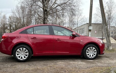 Chevrolet Cruze II, 2011 год, 830 000 рублей, 4 фотография