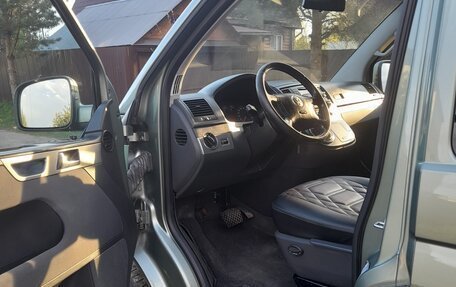 Volkswagen Multivan T5, 2006 год, 1 399 000 рублей, 17 фотография
