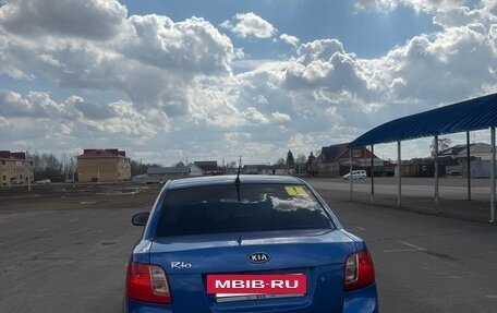 KIA Rio II, 2011 год, 750 000 рублей, 4 фотография
