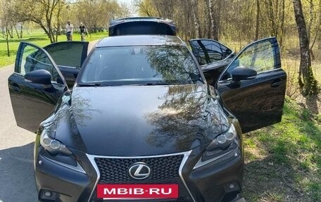 Lexus IS III, 2014 год, 2 570 000 рублей, 4 фотография
