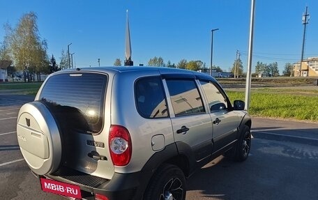 Chevrolet Niva I рестайлинг, 2014 год, 730 000 рублей, 5 фотография