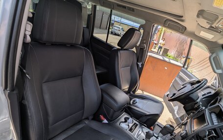 Mitsubishi Pajero IV, 2011 год, 2 500 000 рублей, 11 фотография