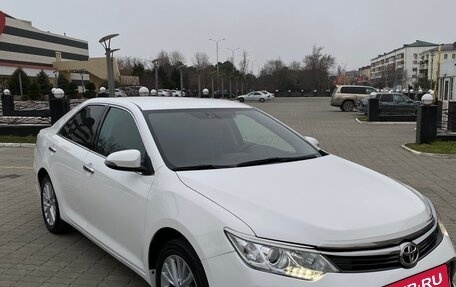 Toyota Camry, 2015 год, 1 750 000 рублей, 3 фотография