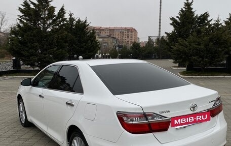 Toyota Camry, 2015 год, 1 750 000 рублей, 4 фотография