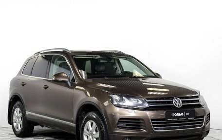 Volkswagen Touareg III, 2011 год, 2 000 000 рублей, 3 фотография