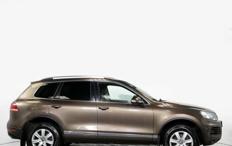 Volkswagen Touareg III, 2011 год, 2 000 000 рублей, 4 фотография