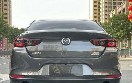 Mazda 3, 2022 год, 1 790 000 рублей, 5 фотография