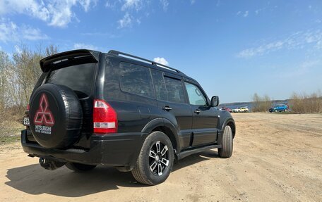 Mitsubishi Pajero III рестайлинг, 2003 год, 1 200 000 рублей, 2 фотография