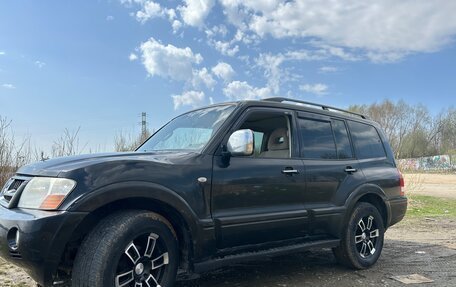 Mitsubishi Pajero III рестайлинг, 2003 год, 1 200 000 рублей, 15 фотография