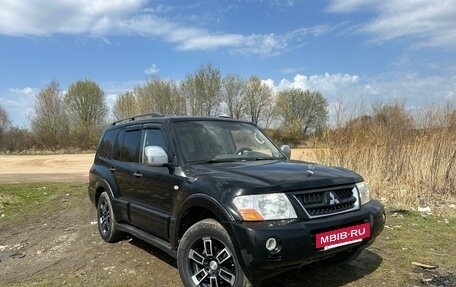 Mitsubishi Pajero III рестайлинг, 2003 год, 1 200 000 рублей, 17 фотография