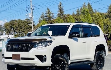 Toyota Land Cruiser Prado 150 рестайлинг 2, 2021 год, 3 730 000 рублей, 1 фотография