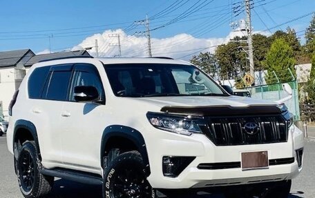 Toyota Land Cruiser Prado 150 рестайлинг 2, 2021 год, 3 730 000 рублей, 10 фотография