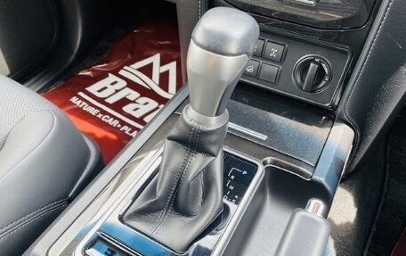 Toyota Land Cruiser Prado 150 рестайлинг 2, 2021 год, 3 730 000 рублей, 17 фотография