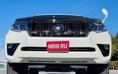 Toyota Land Cruiser Prado 150 рестайлинг 2, 2021 год, 3 730 000 рублей, 11 фотография