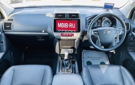 Toyota Land Cruiser Prado 150 рестайлинг 2, 2021 год, 3 730 000 рублей, 12 фотография
