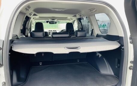Toyota Land Cruiser Prado 150 рестайлинг 2, 2021 год, 3 730 000 рублей, 26 фотография