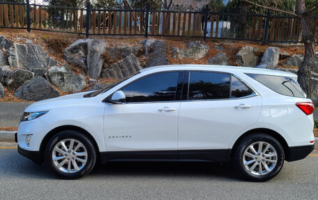 Chevrolet Equinox III, 2020 год, 1 440 000 рублей, 4 фотография