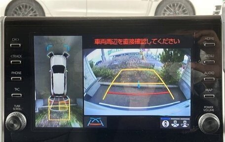 Toyota RAV4, 2021 год, 2 690 000 рублей, 17 фотография