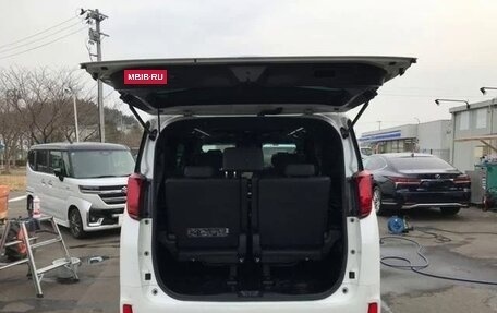 Toyota Alphard III, 2021 год, 3 470 000 рублей, 24 фотография
