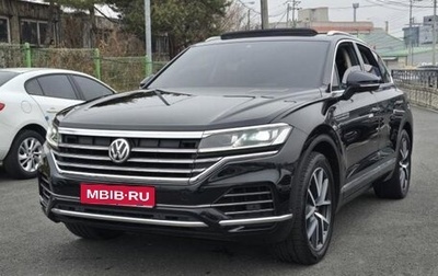 Volkswagen Touareg III, 2021 год, 4 100 200 рублей, 1 фотография