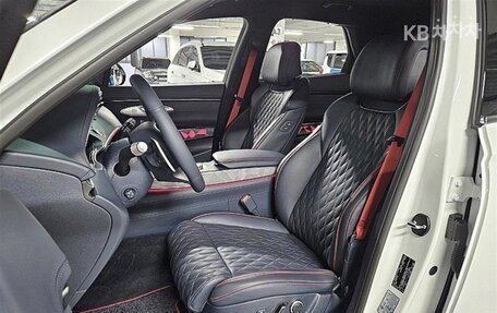 Genesis GV70, 2022 год, 3 935 000 рублей, 8 фотография