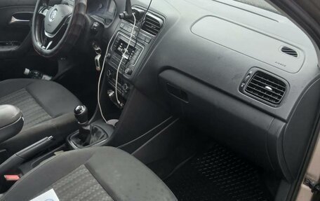 Volkswagen Polo VI (EU Market), 2017 год, 1 050 000 рублей, 8 фотография