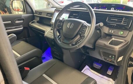 Honda Stepwgn IV, 2021 год, 2 299 333 рублей, 9 фотография