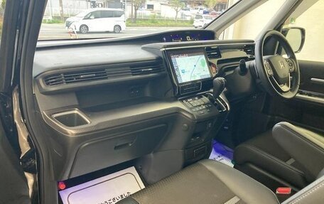 Honda Stepwgn IV, 2021 год, 2 299 333 рублей, 12 фотография
