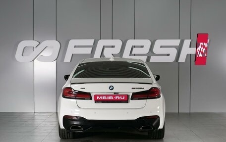 BMW 5 серия, 2019 год, 5 498 000 рублей, 4 фотография