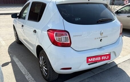 Renault Sandero II рестайлинг, 2017 год, 725 000 рублей, 3 фотография