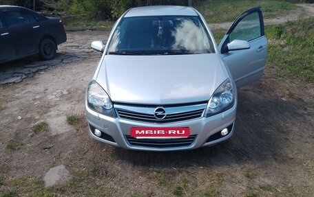 Opel Astra H, 2008 год, 800 000 рублей, 5 фотография