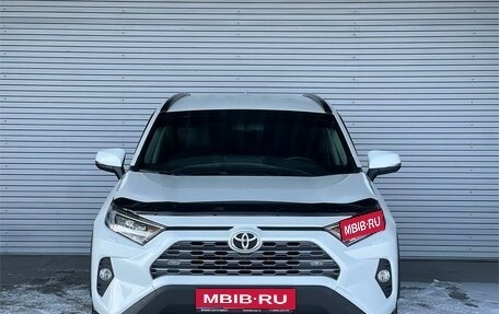 Toyota RAV4, 2019 год, 3 295 000 рублей, 1 фотография